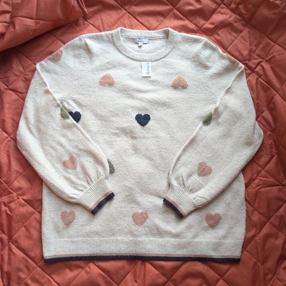 XL Reitmans heart sweater - NWT